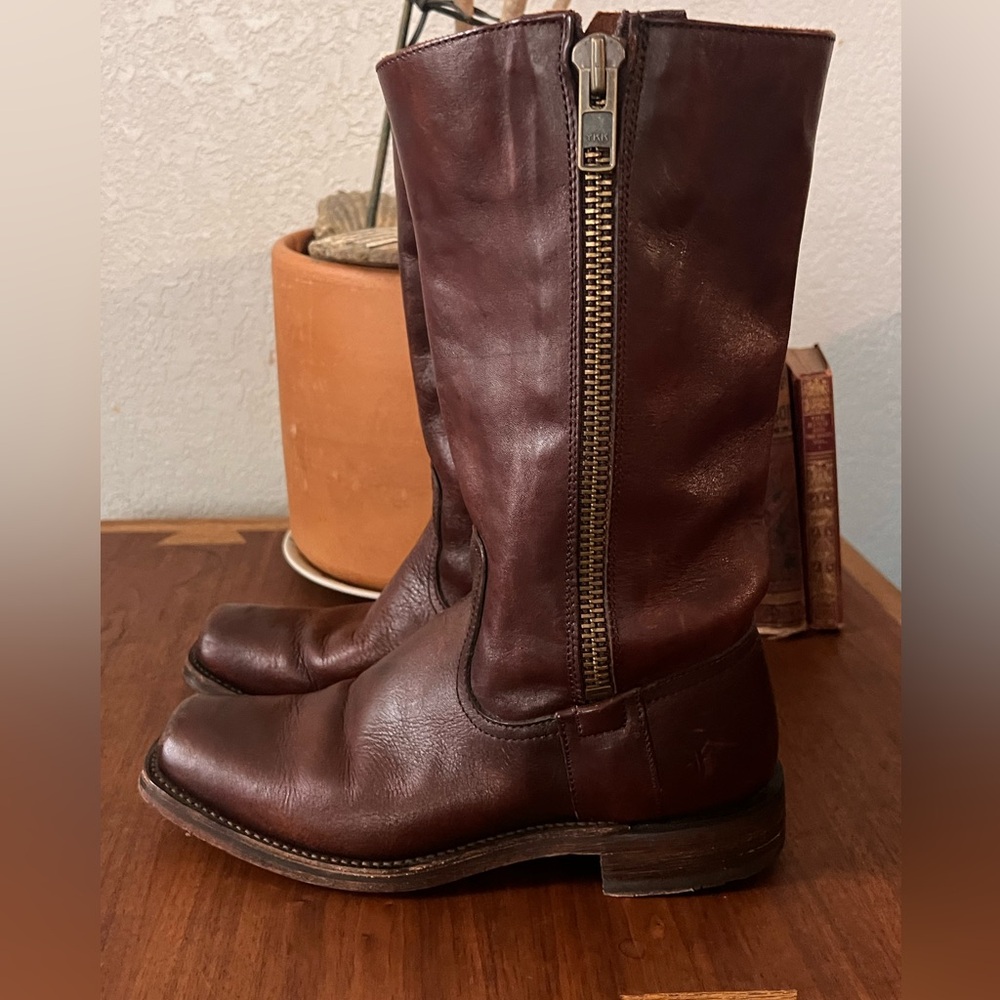 Frye Brown Leather Heeled Boots - Picture 4 of 5